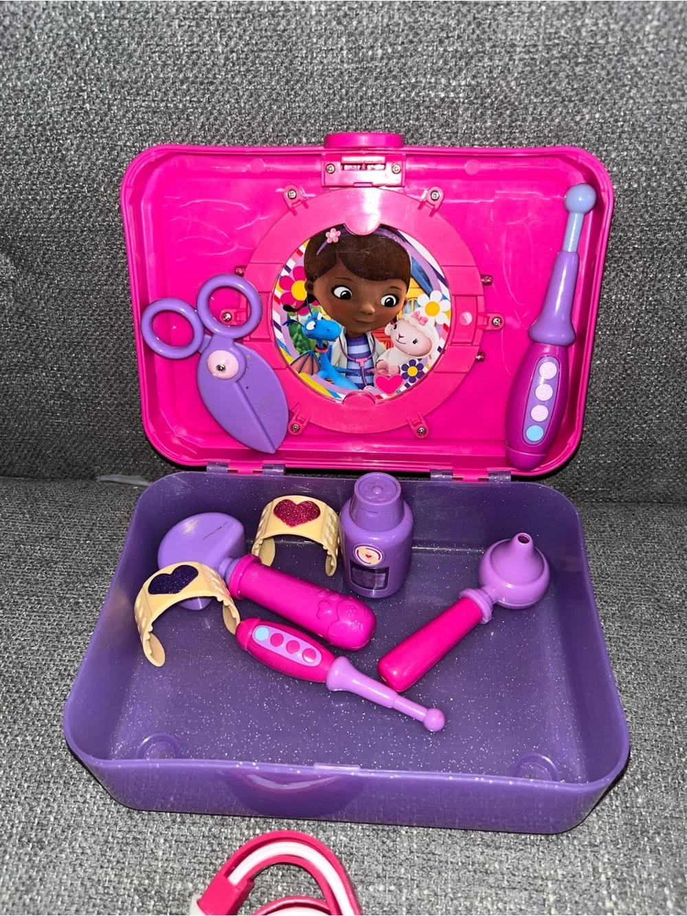 Disney Junior Doc McStuffins Get Better Talking Mobile Doctor Car RARE HTF